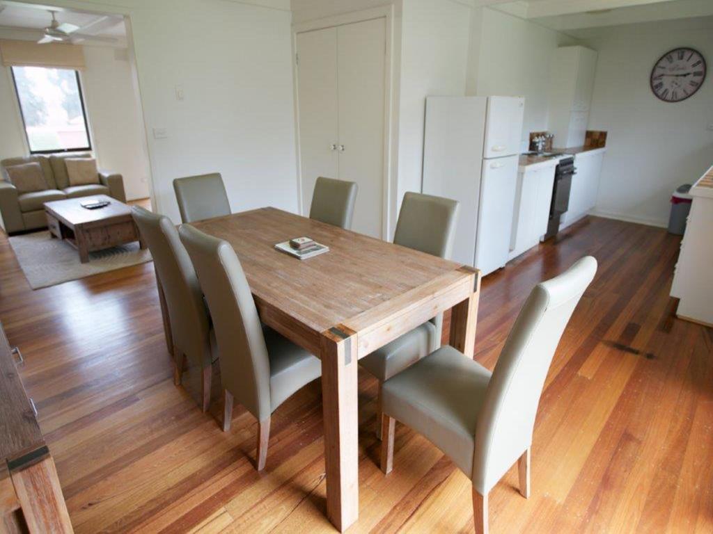 Race Course Apartments Яра Глен Екстериор снимка